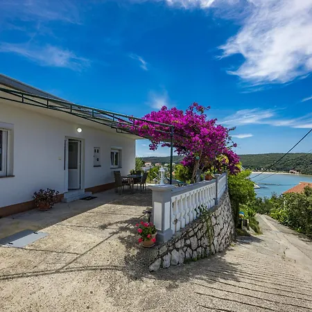 Ankica With Sea View And Terrace Apartament