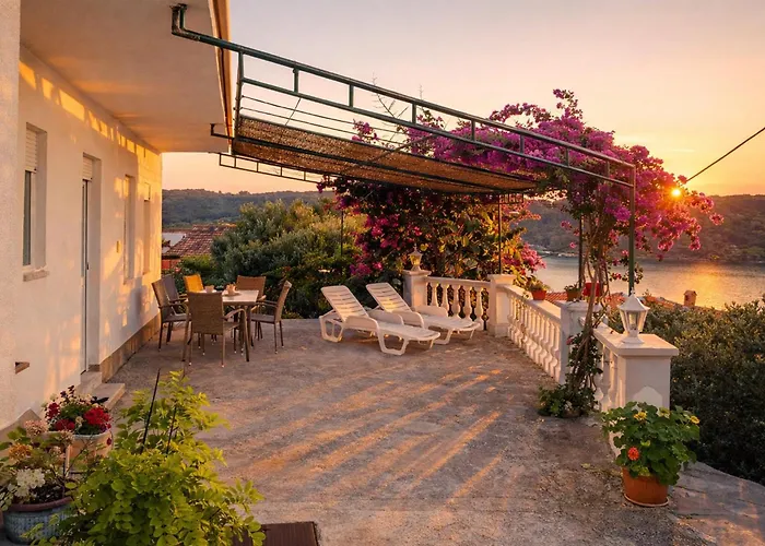 Ankica With Sea View And Terrace